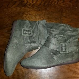Ankle boots